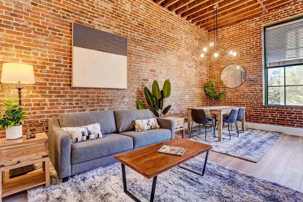 סוואנה West End Loft - Downtown 5 Min Walk To River St מראה חיצוני תמונה