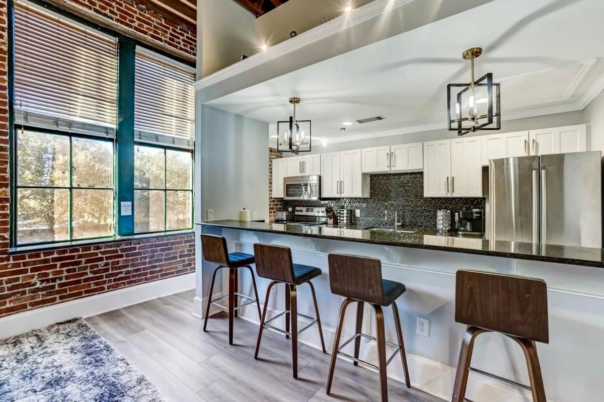 סוואנה West End Loft - Downtown 5 Min Walk To River St מראה חיצוני תמונה